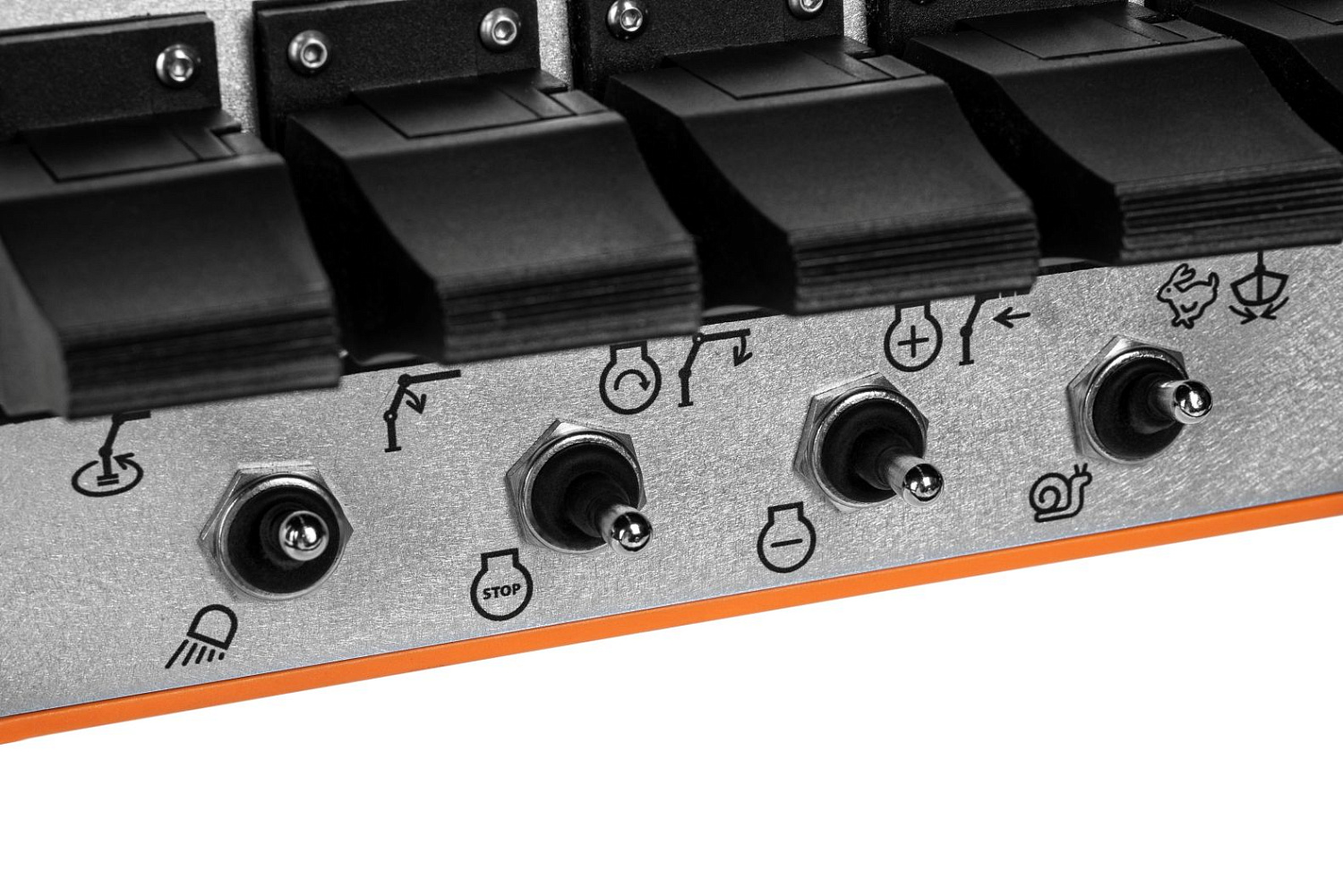 Пульт радиоуправления TITAN